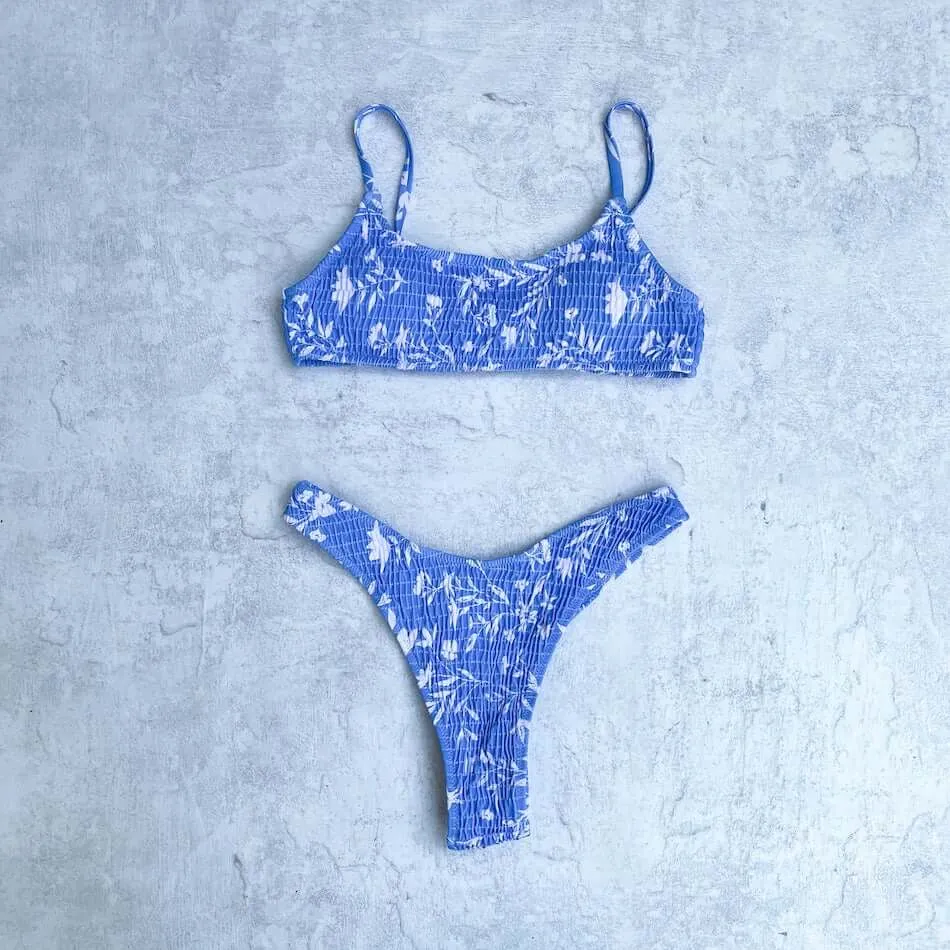 'Alissa' set