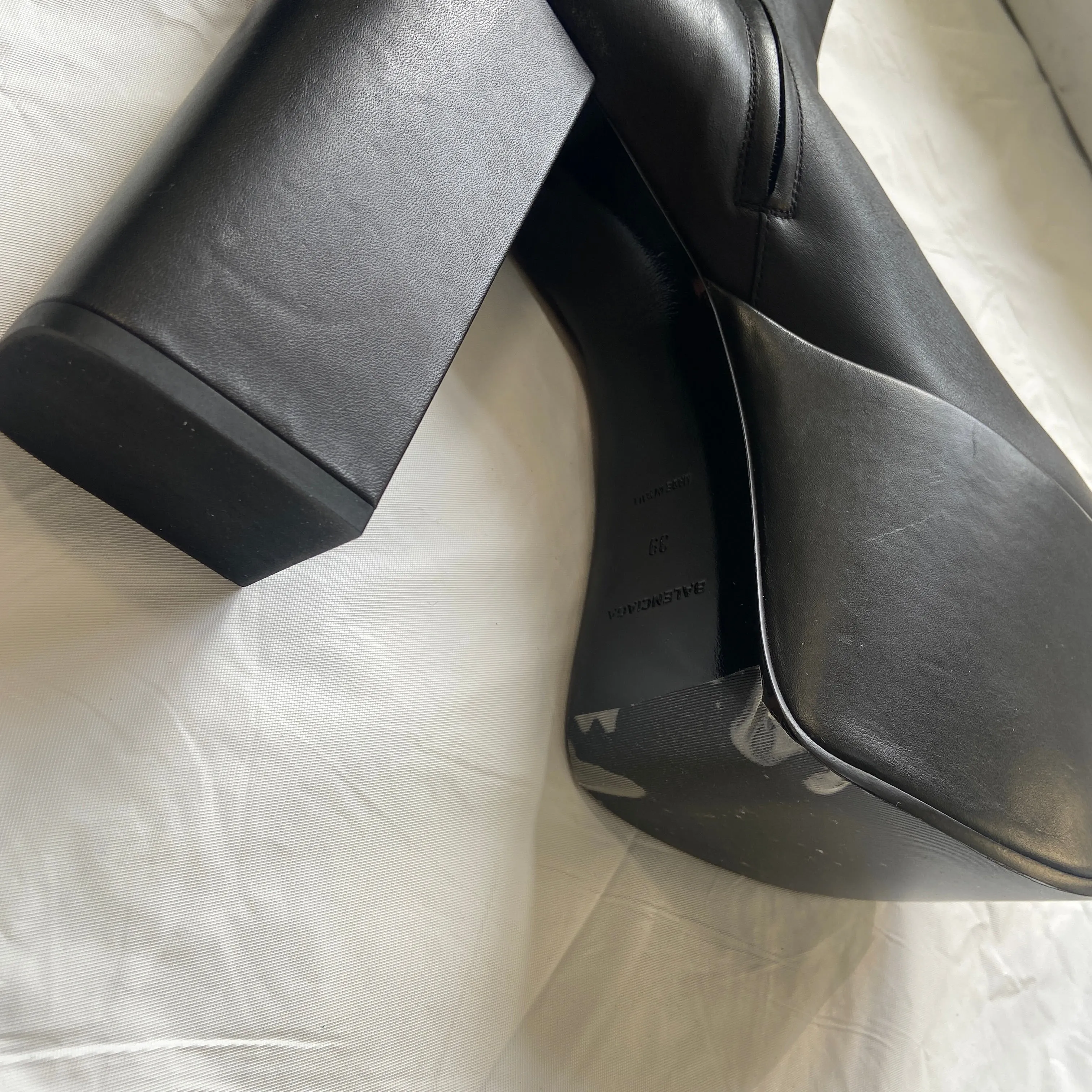 Balenciaga fw16 squared toed platform boot 39