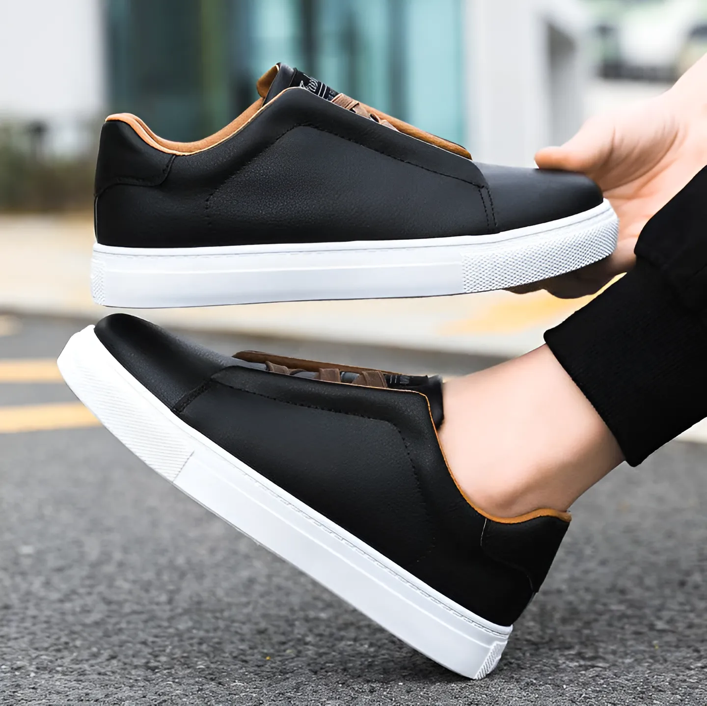 Bernardo - Chic Sneakers