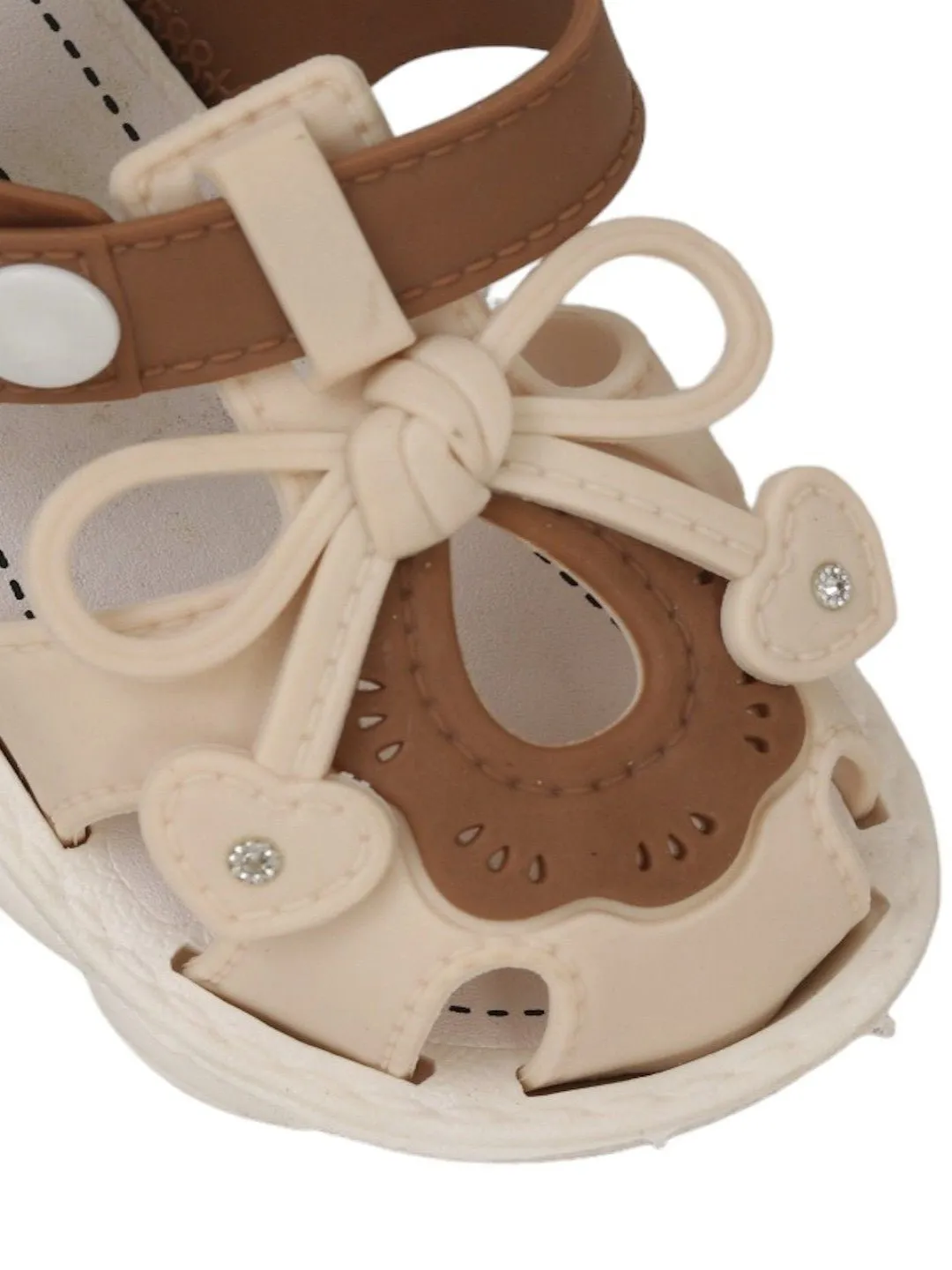 Classic Bow-Tie Sandals with Sparkle Accents For Girls