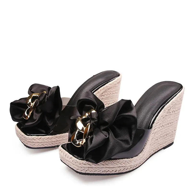 Fashion Pink metal detail-knot wedge Sandals