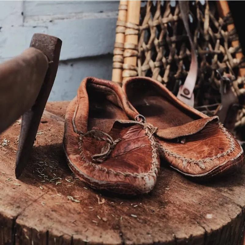 Hides in Hand Ladies Crepe Sole Buffalo Hide Moccasin