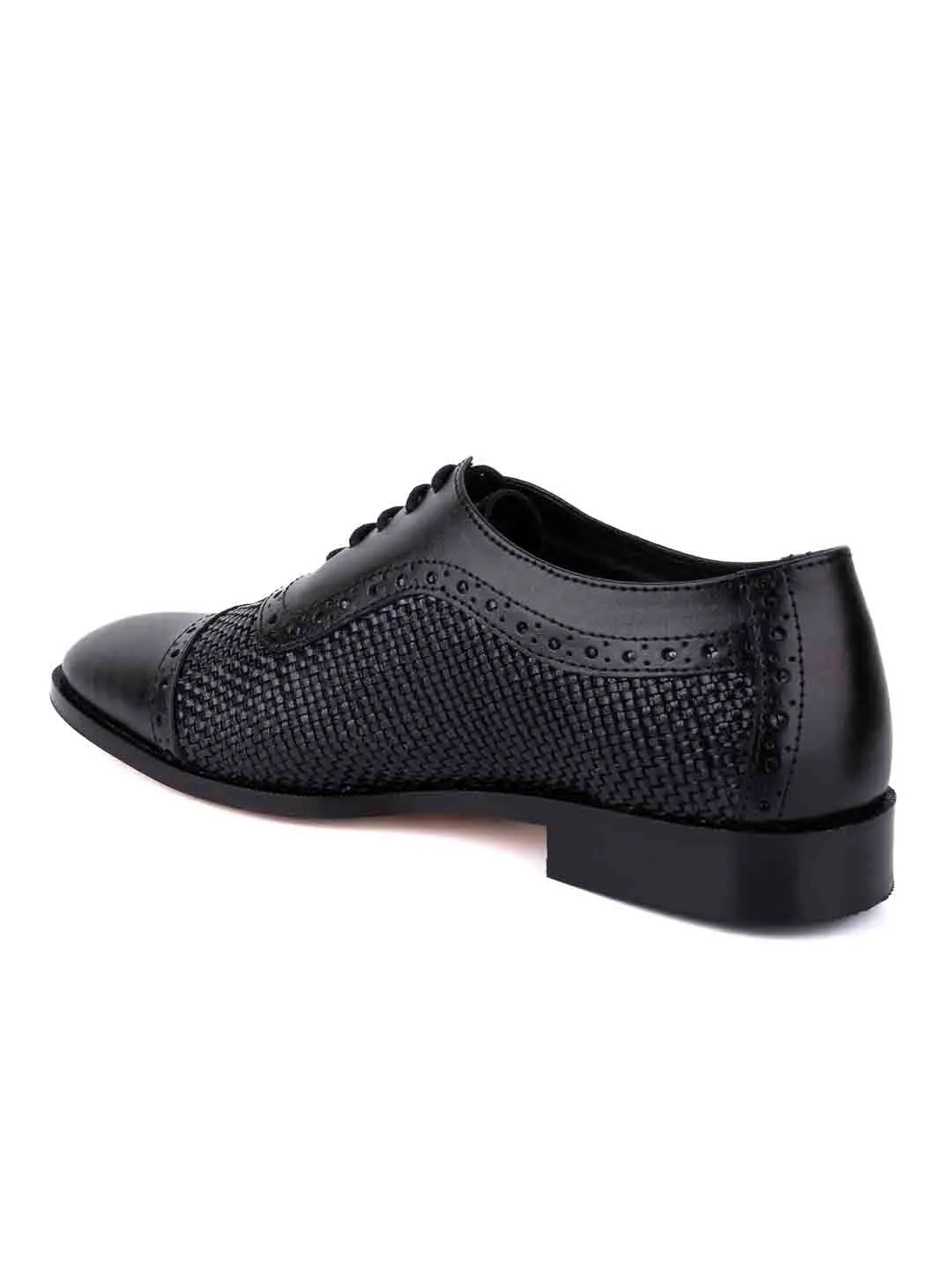 Men Black Basket Weave Textured Oxford Shoes