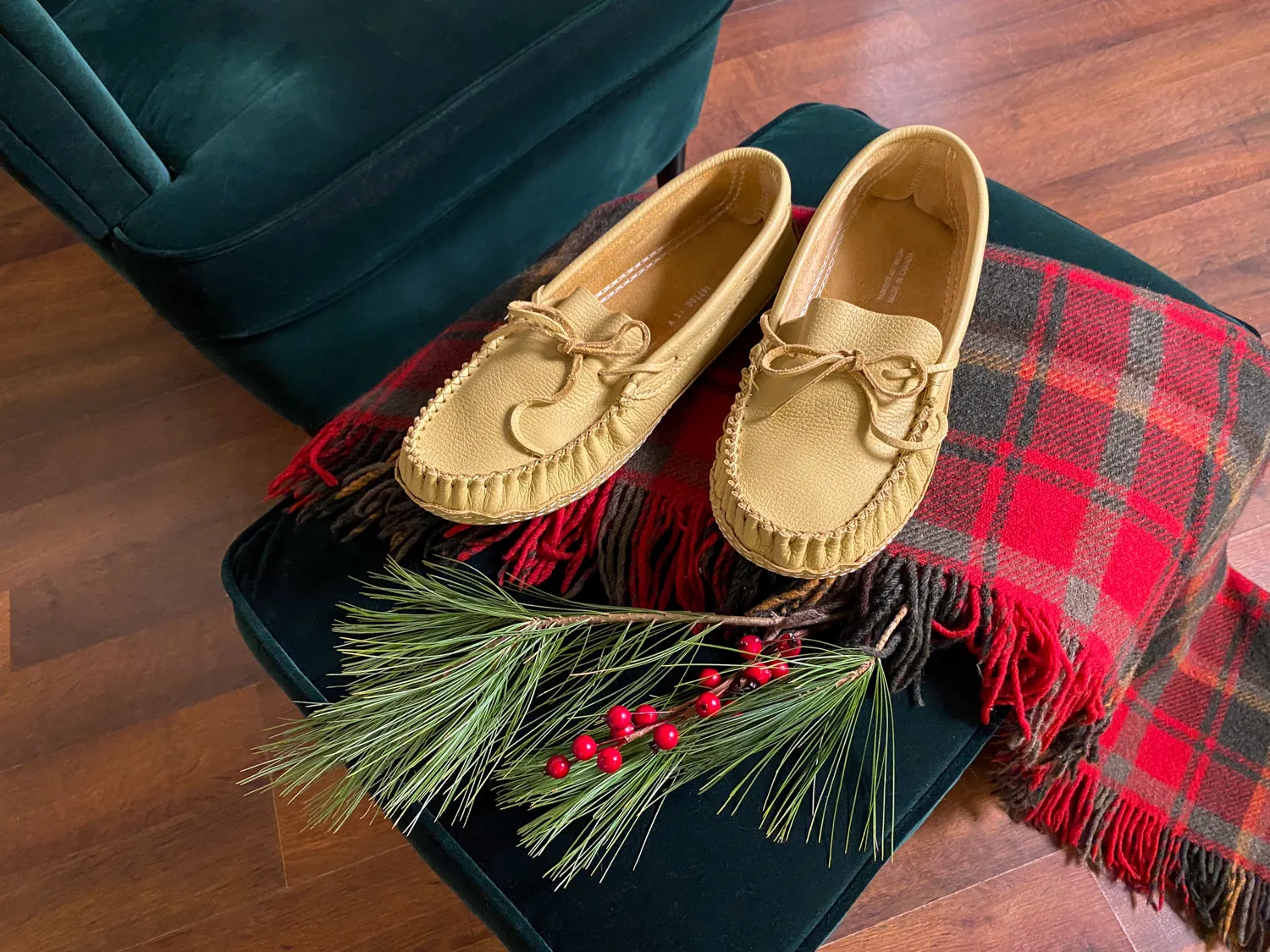 Men's Earthing Moccasins Wide Leather (Final Clearance 10 & 11)