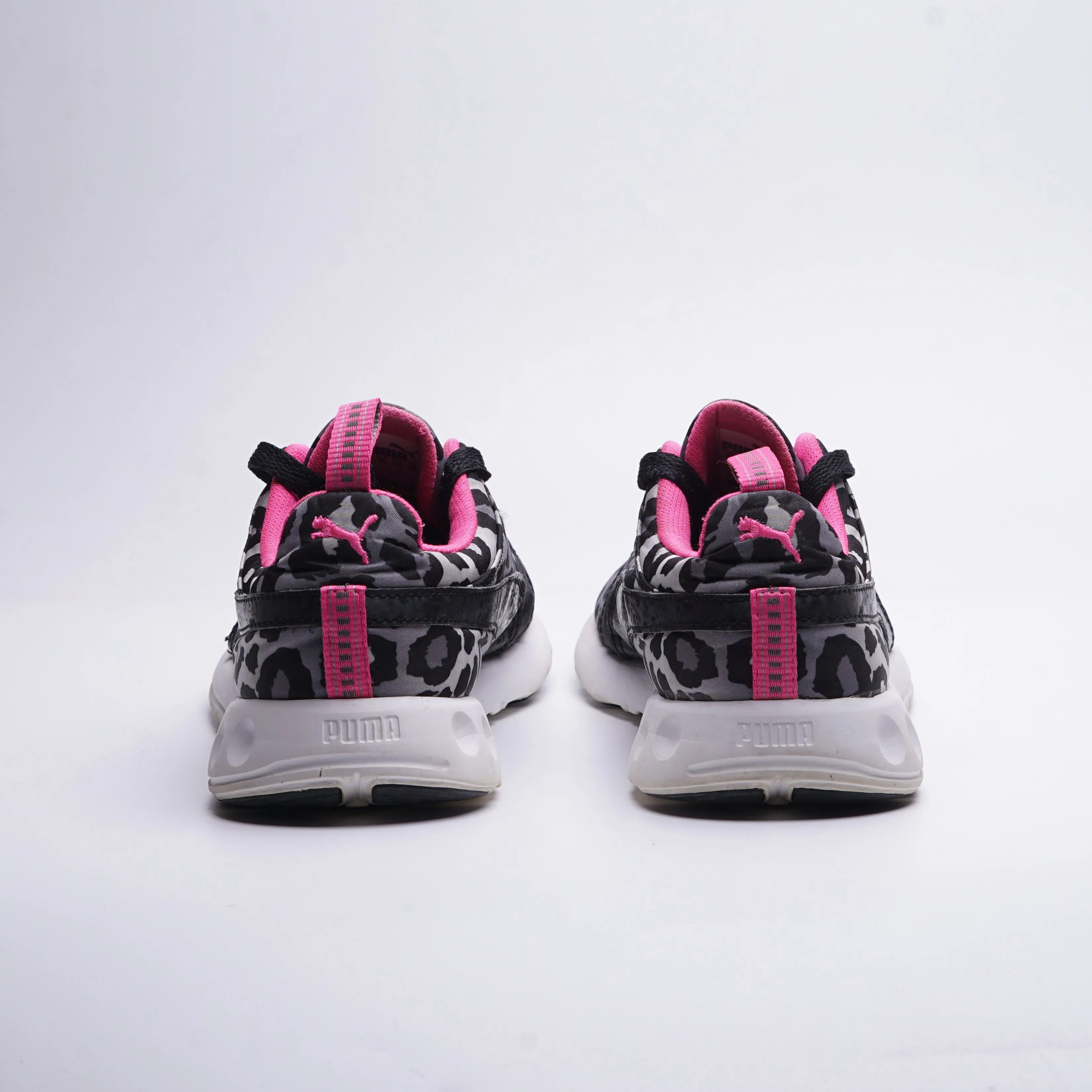 Puma Love Athletic Women Runner