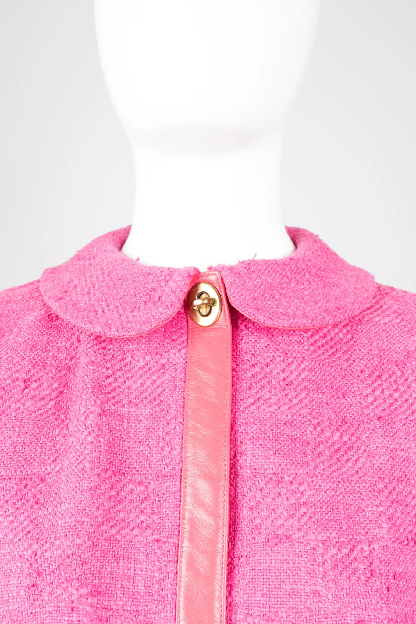 Turnlock Swing Coat