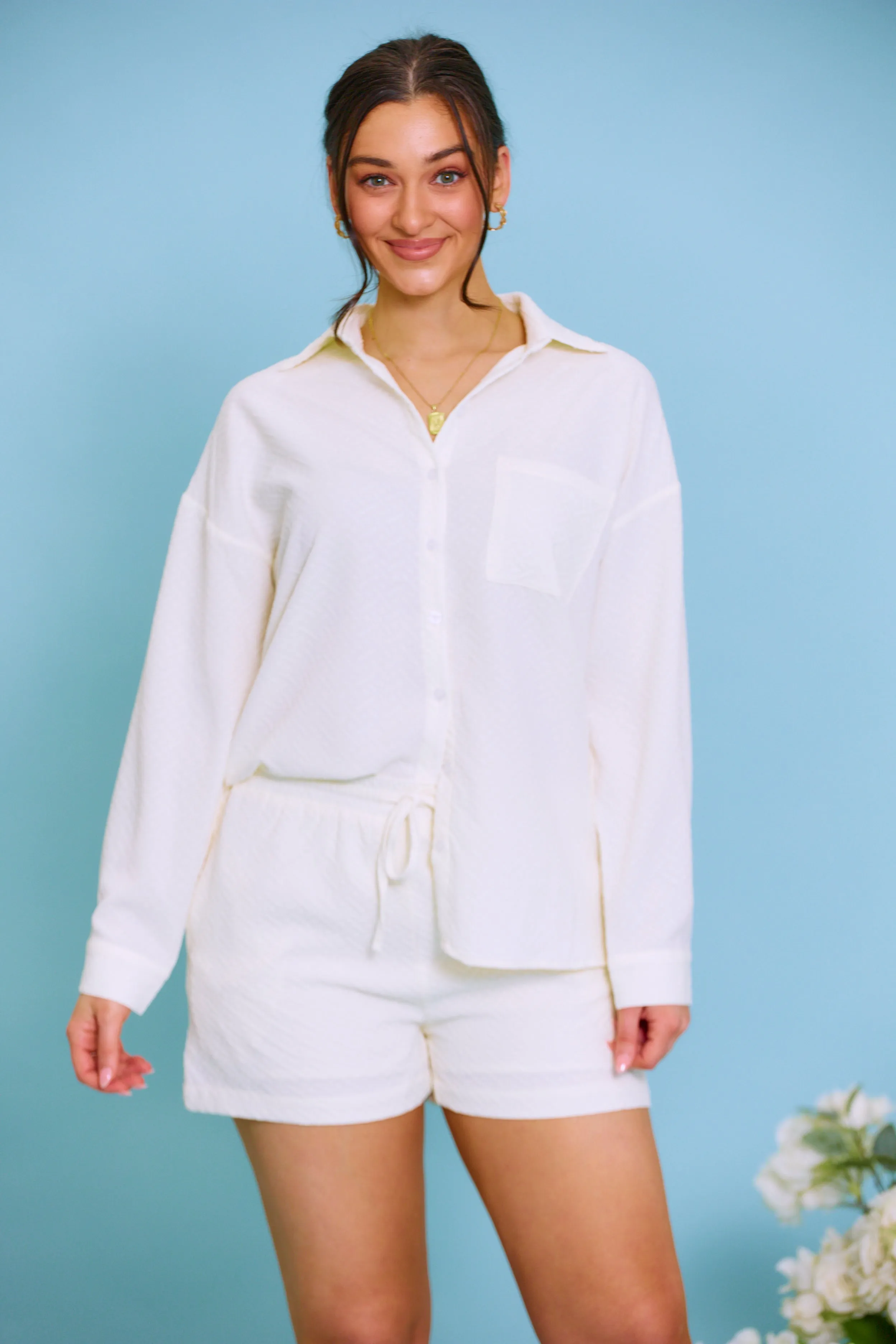 Weekend Getaway Textured Shorts - Ivory